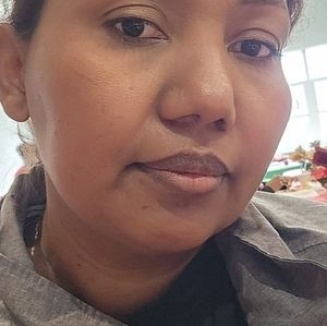 Meet your Posher, Delia